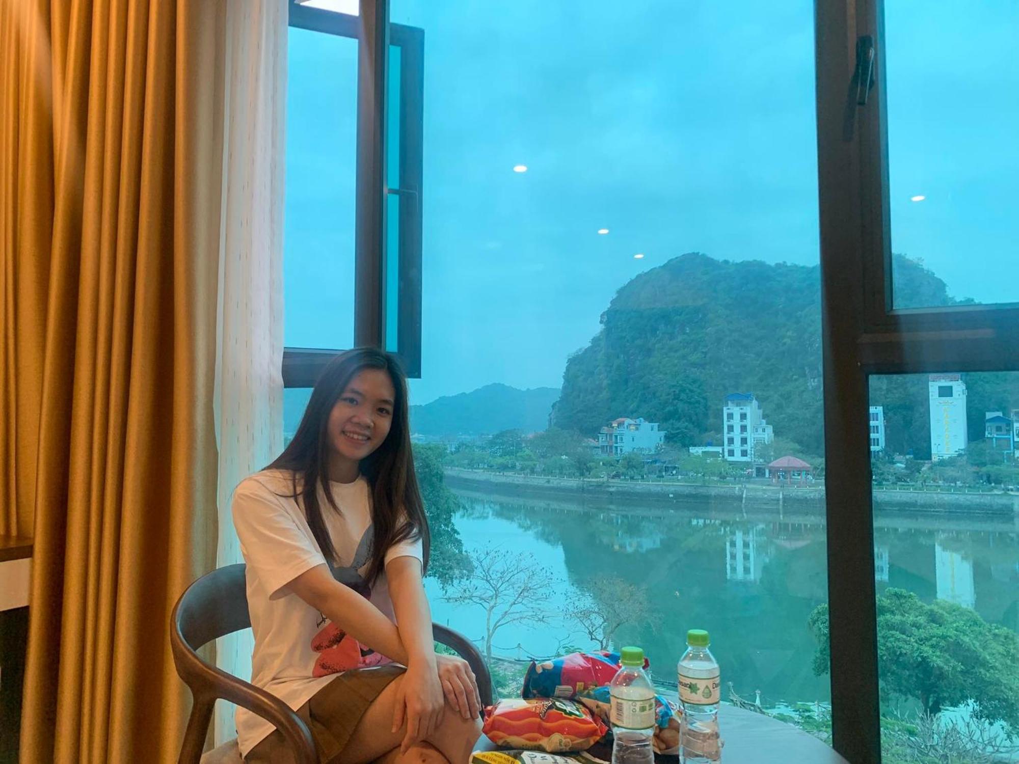 Tung Quang Hotel Dong Khe Sau Exterior foto