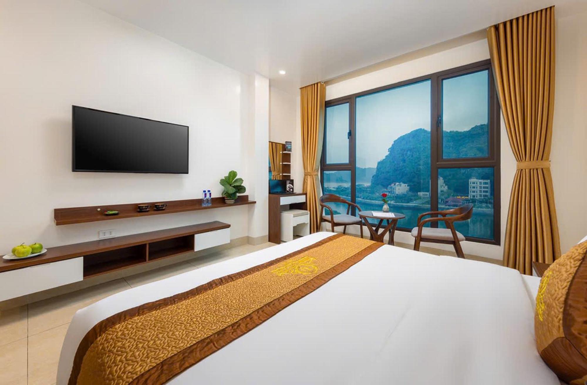 Tung Quang Hotel Dong Khe Sau Exterior foto